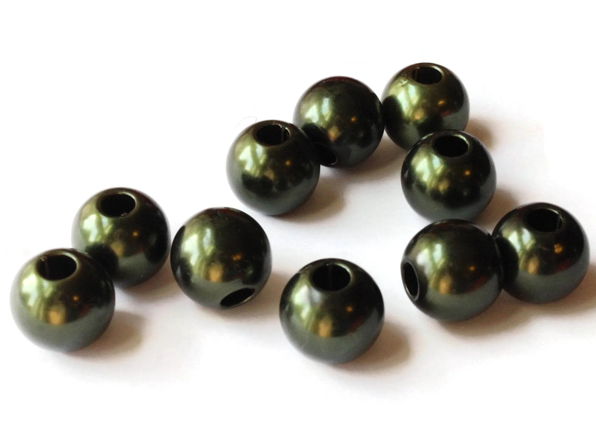 10 20mm Large Hole Forest Green Round Plastic Pearl Beads