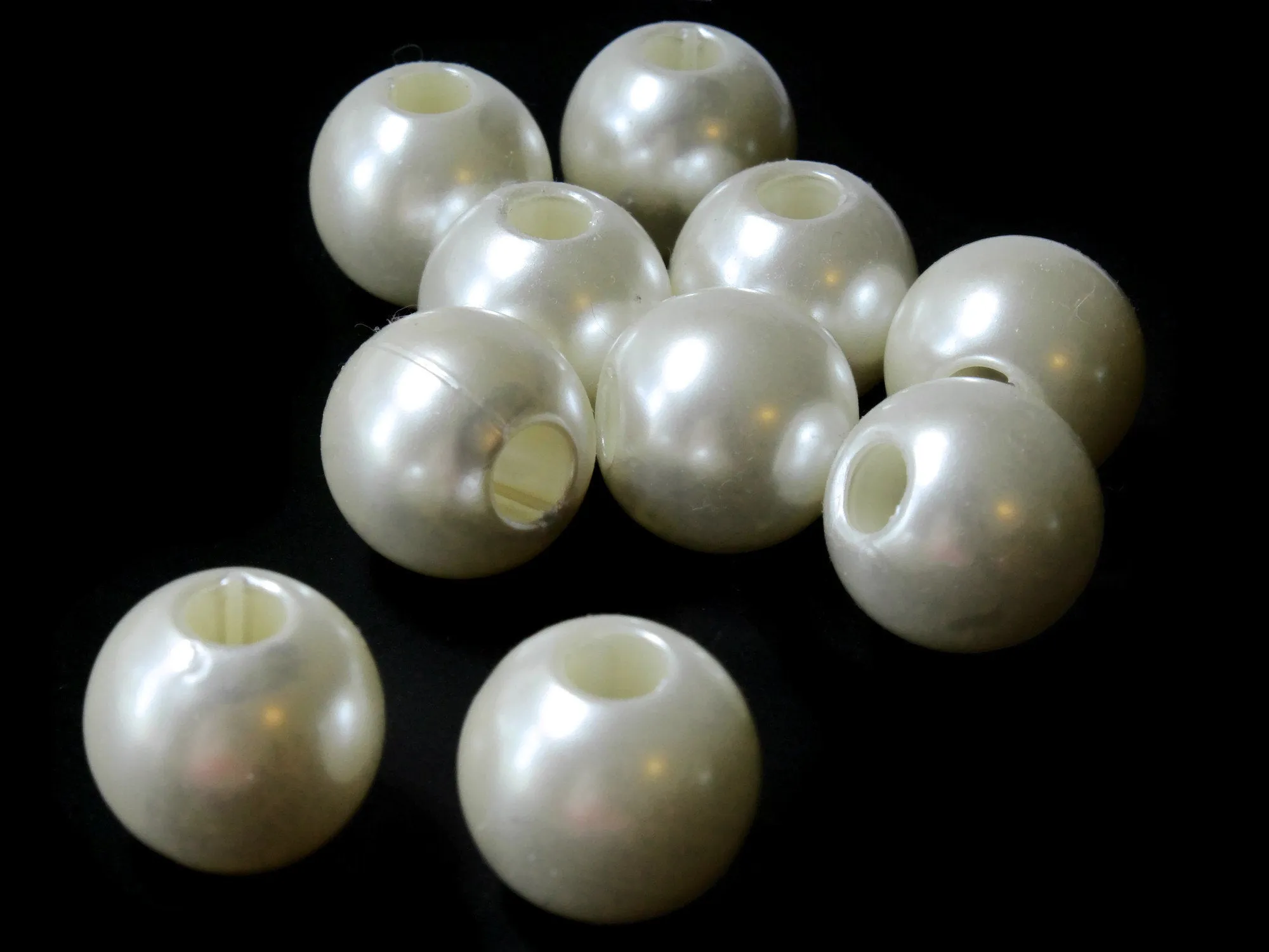 10 20mm Large Hole Ivory White Plastic Pearl Beads