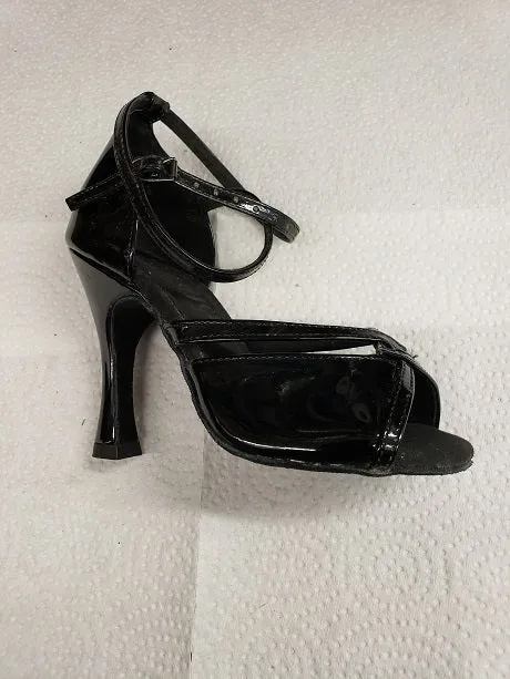3.75" Linked -- Women's Flare Heel Latin Sandal -- Black Patent