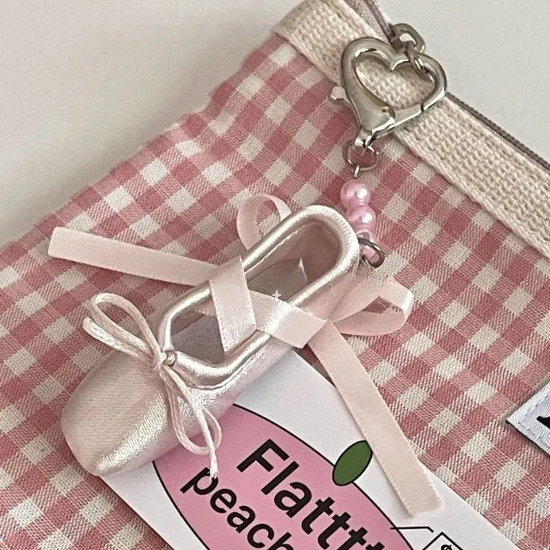 Ballet Dance Shoe Pendant - Lovesickdoe