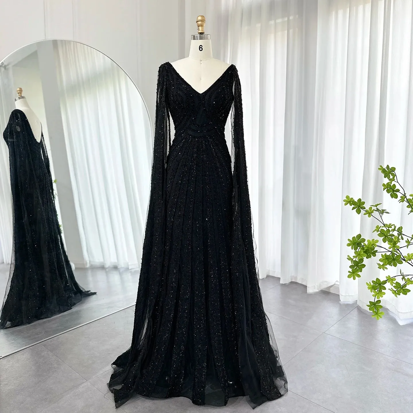 Black Arabic Mermaid Evening Dresses with Cape Sleeves Luxury Beaded Dubai For Women Wedding Party Gowns