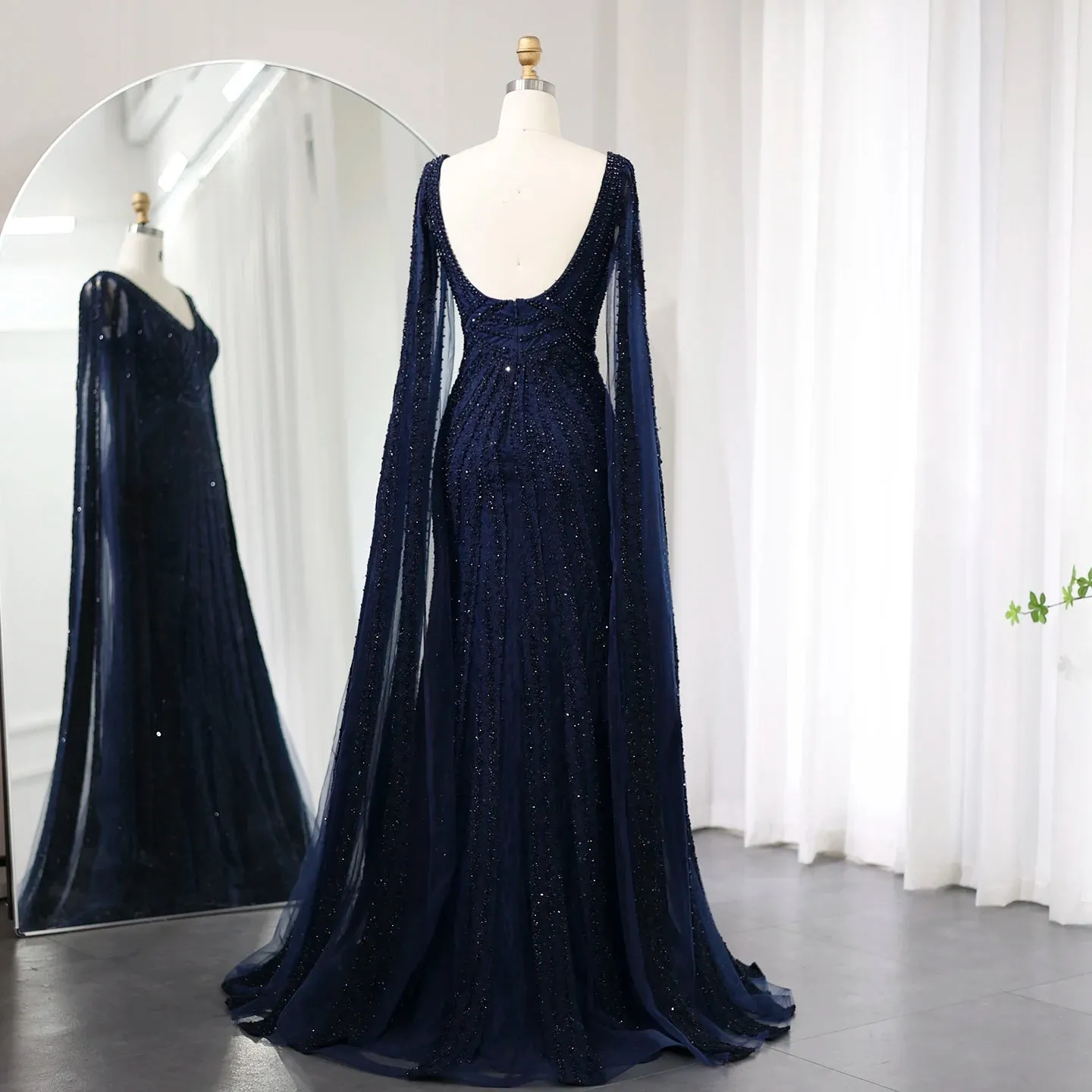 Black Arabic Mermaid Evening Dresses with Cape Sleeves Luxury Beaded Dubai For Women Wedding Party Gowns