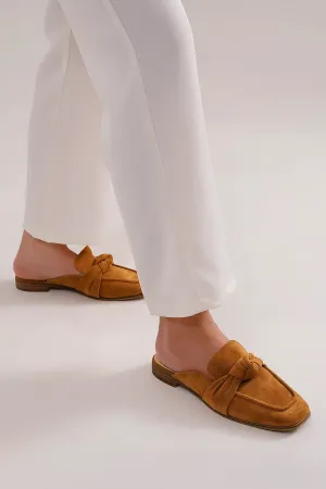 BOLD MOVES--TAN--RESTOCK ALERT
