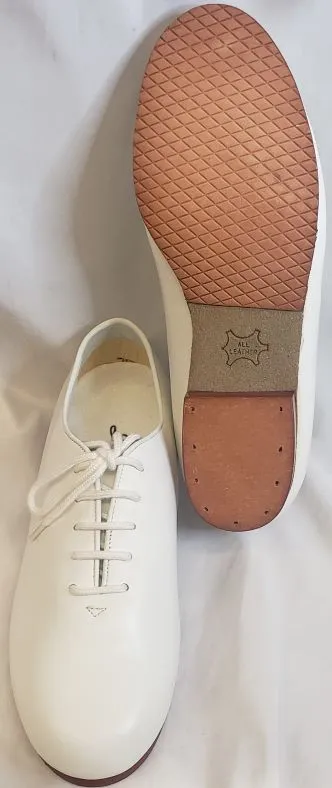 Clogger -- Unisex Character Oxford