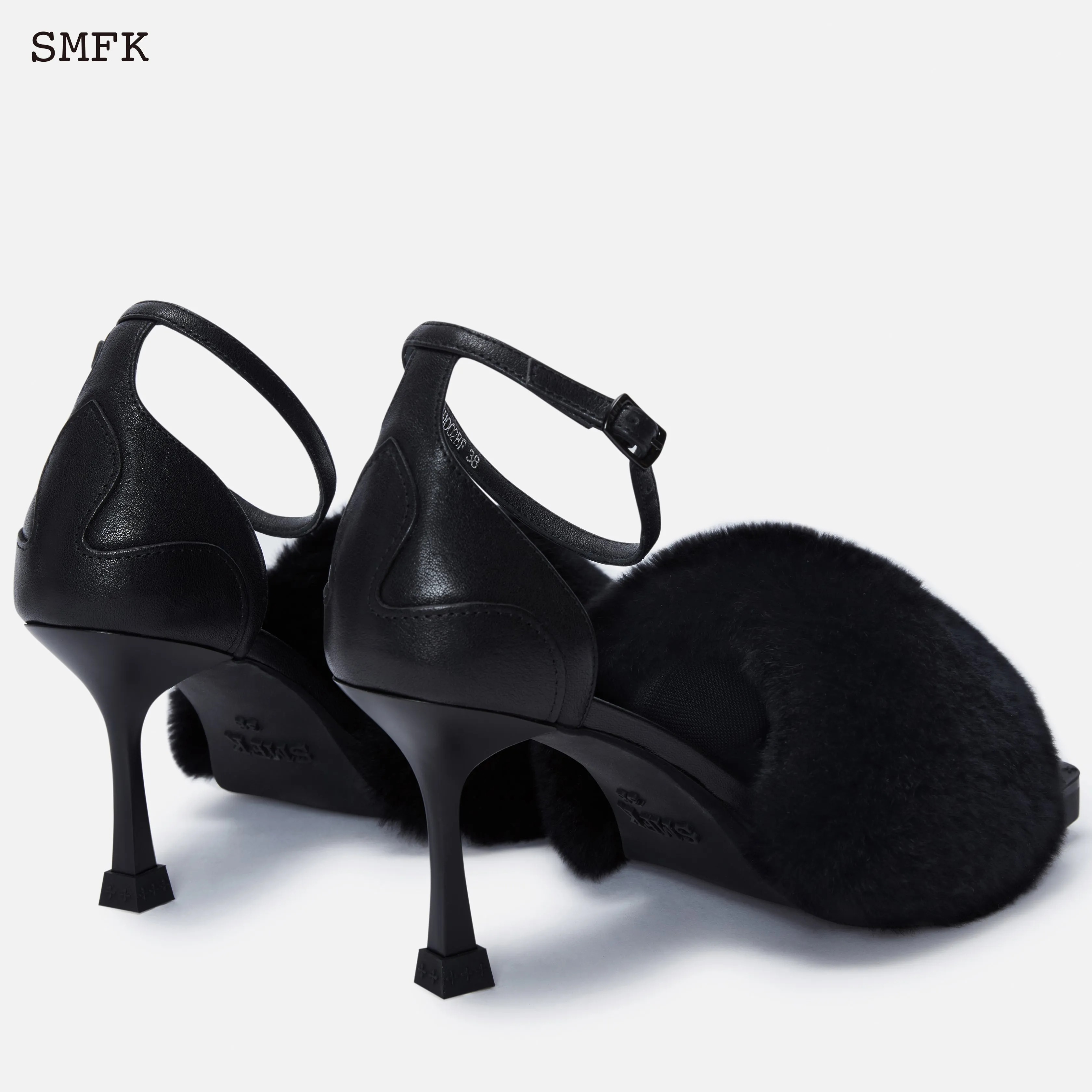Compass Duck Vintage High Heels Black