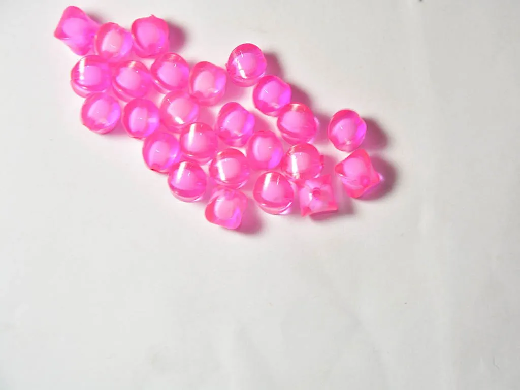 Dark Pink Twisted Cuboidal Plastic Beads