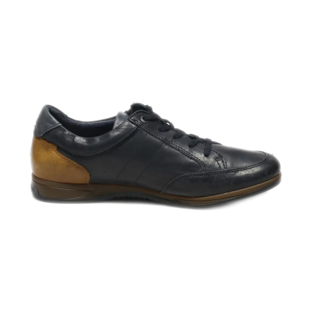 Fluchos Comodidad Absoluta Low-Top Sneakers Leather Black Colour For Women
