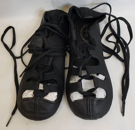 Gazelle -- Irish Full Sole Ghillies -- Black