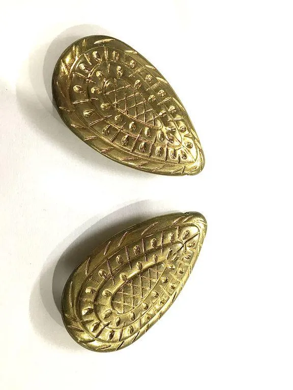 Golden Drop Plastic Beads (60x35 mm)