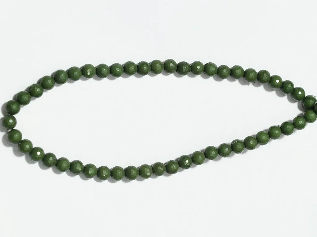 Green Circular Plastic Beads - 10 mm