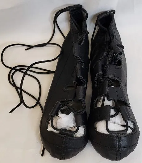 Jamison -- Full Sole Ghillies -- Black