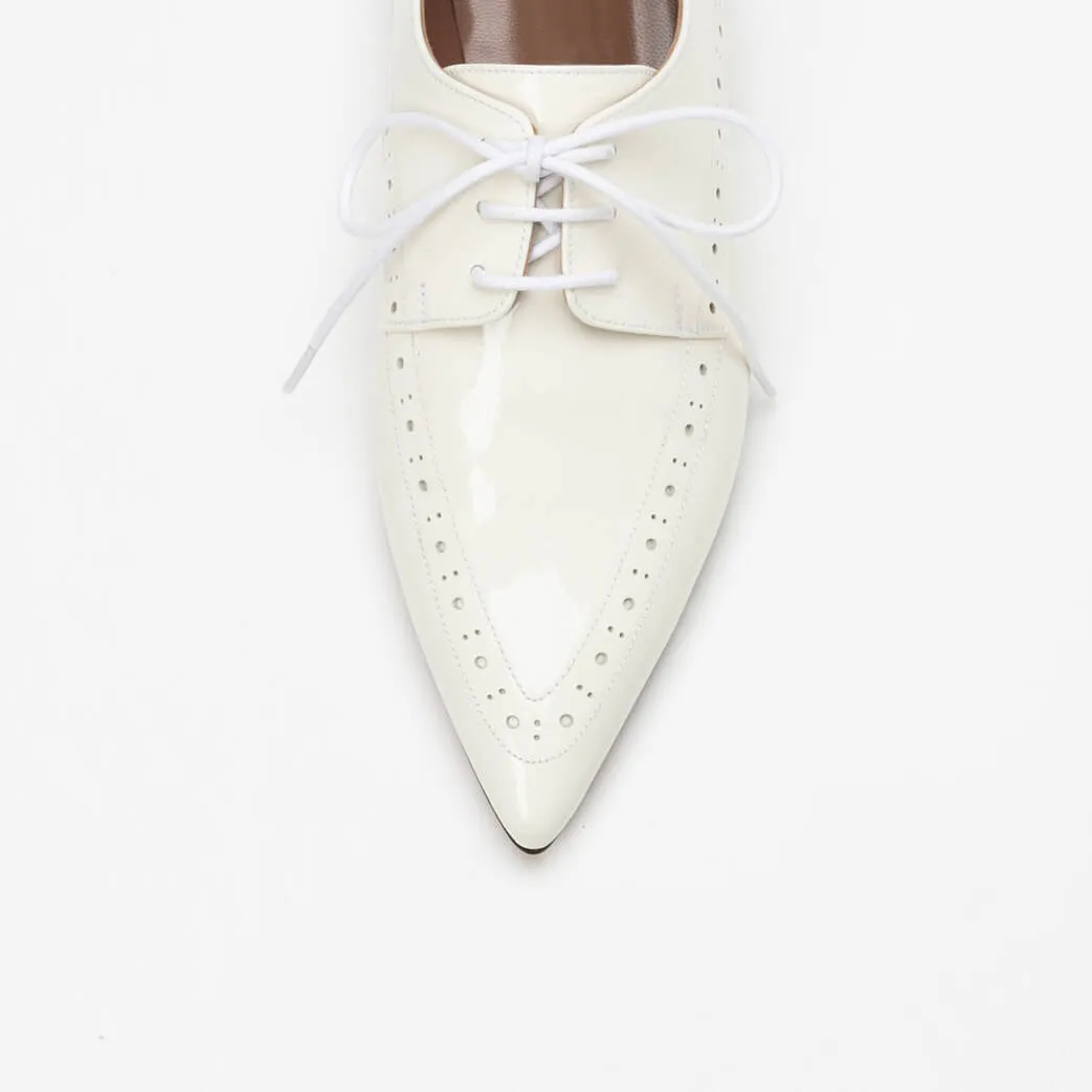 KONNECT - point toe brogues