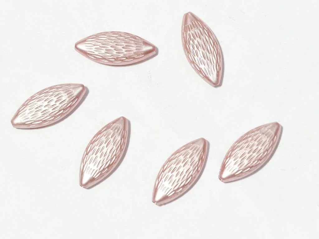 Light Pink Designer Eye Plastic Beads - 28x14