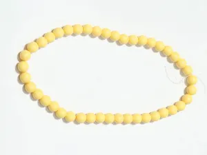 Light Yellow Circular Plastic Beads - 10 mm