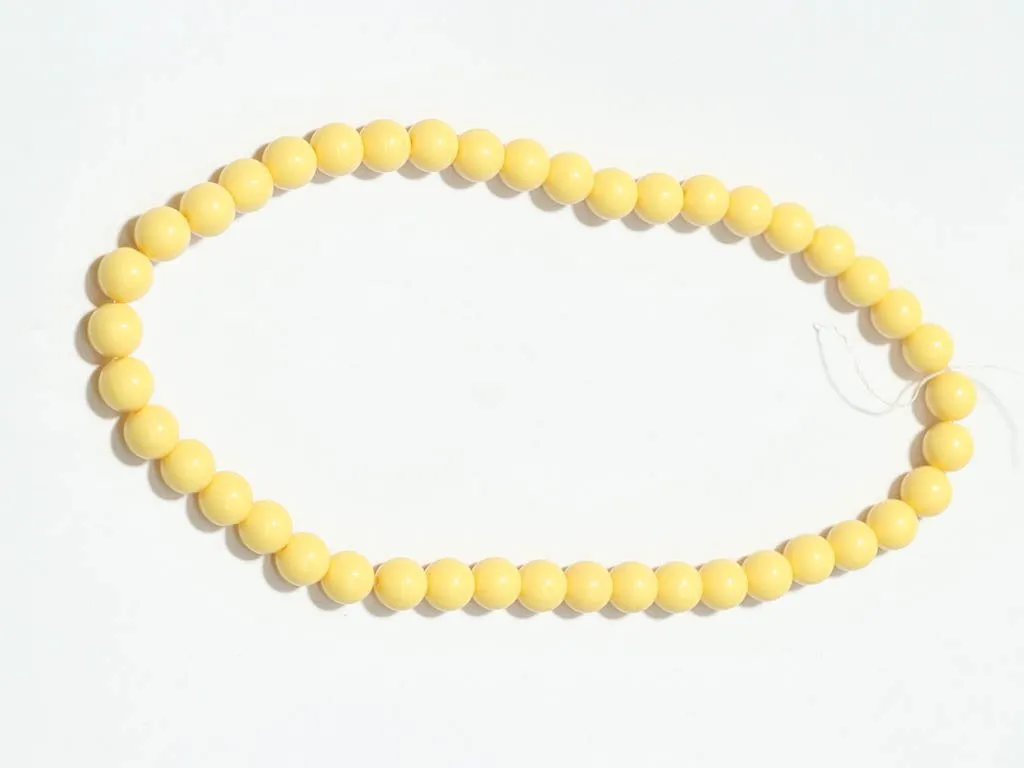 Light Yellow Circular Plastic Beads - 10 mm