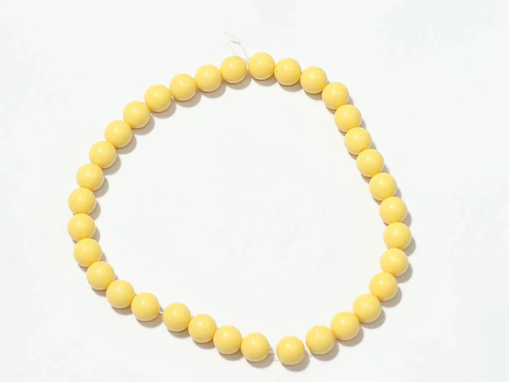 Light Yellow Circular Plastic Beads - 12 mm