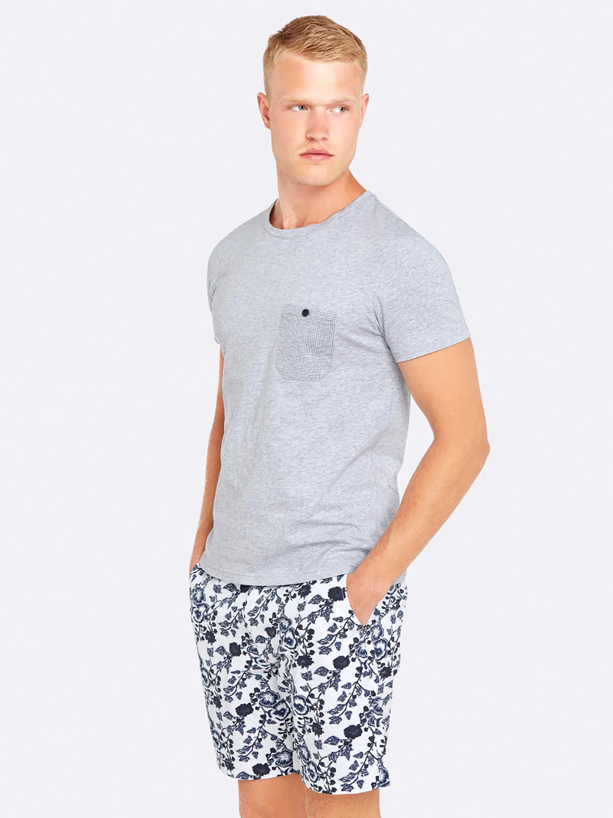Max Contrast Pocket T-Shirt Chmbry