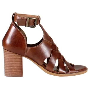 Piro Ette Shootie Block Heel Pumps
