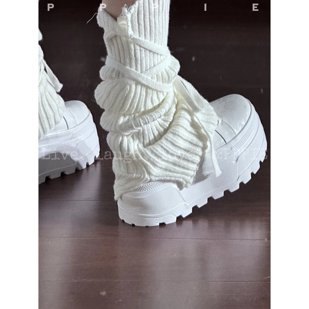 Printed open-edge beaded cowhide ultra-light platform shoes