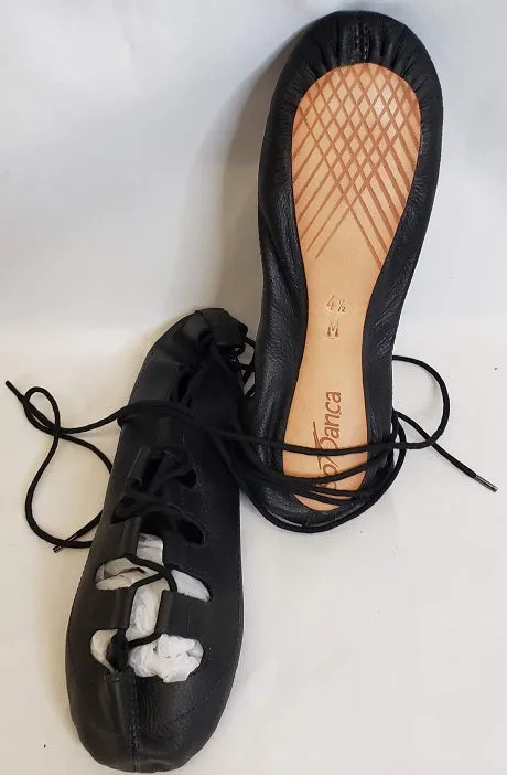 Pump -- Irish Full Sole Ghillies -- Black