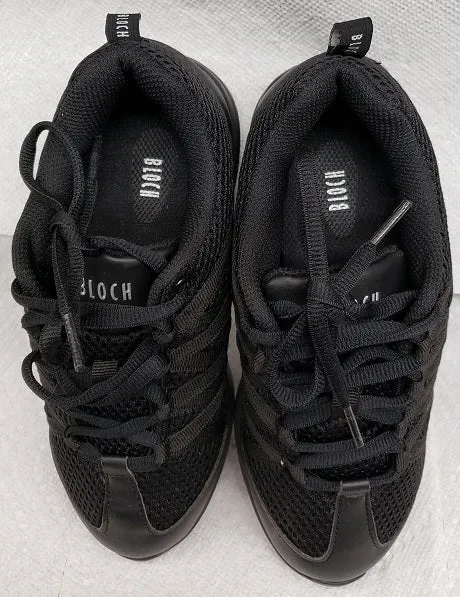 Ricky -- Split Sole Dancesneaker -- Black